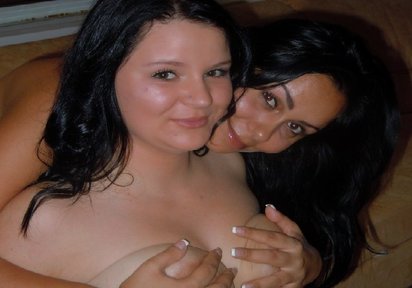 Girl HornyElisabeth+SexyErica